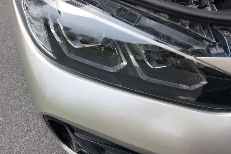 Used BMW 4 Series 2023 425i M Sport Package Right Front Headlight