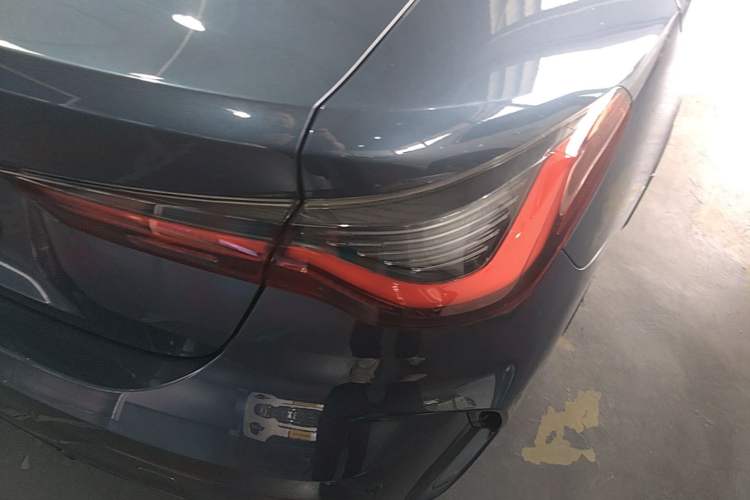 Used BMW 4 Series 2023 425i M Sport Night Edition Right Rear Taillight