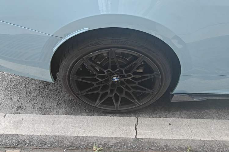 Used BMW 4 Series 2023 425i M Sport Package Right Rear Wheel Hub