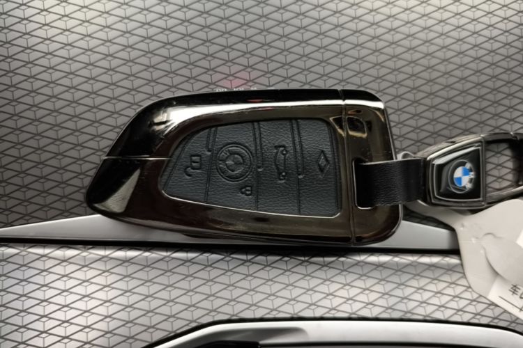 Used BMW 4 Series 2023 425i Convertible M Sport Night Edition Package Vehicle Key