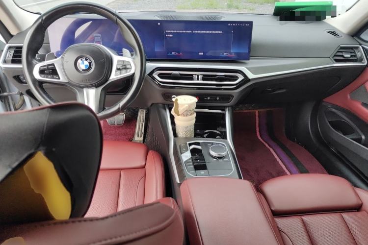Used BMW 4 Series 2023 425i M Sport Package Center Console