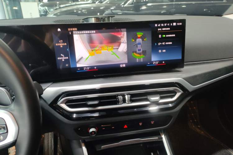 Used BMW 4 Series 2023 425i M Sport Package Audio And AC Panel