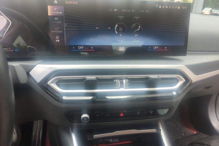 Used BMW 4 Series 2023 425i M Sport Package Audio And AC Panel