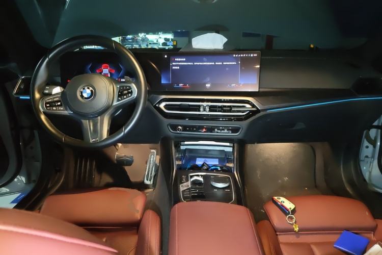 Used BMW 4 Series 2023 430i M Sport Night Edition Center Console