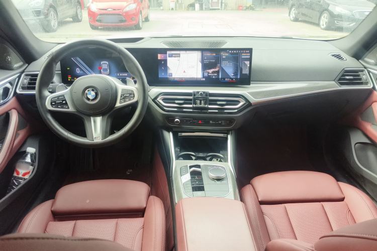 Used BMW 4 Series 2023 430i Gran Coupe M Sport Night Edition Center Console