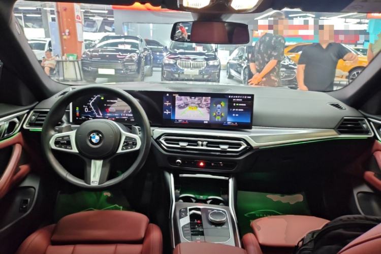 Used BMW 4 Series 2023 425i Gran Coupe M Sport Night Edition Package Center Console