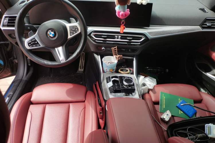 Used BMW 4 Series 2023 430i M Sport Night Edition Center Console