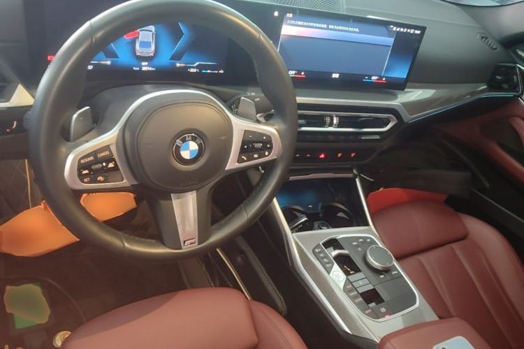Used BMW 4 Series 2023 430i M Sport Night Edition Center Console