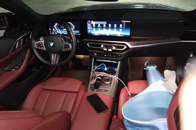 Used BMW 4 Series 2023 430i Convertible M Sport Night Edition Package Center Console