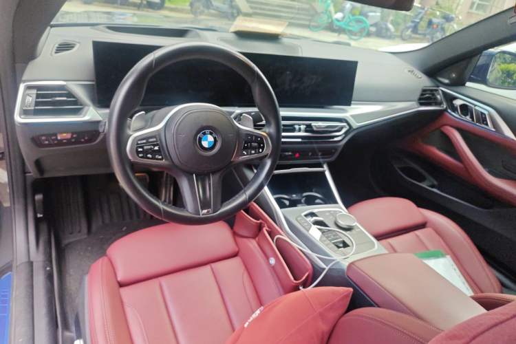 Used BMW 4 Series 2023 430i M Sport Night Edition Center Console