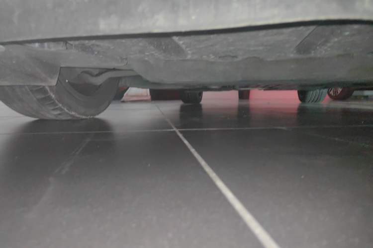 Used BMW 4 Series 2023 425i M Sport Package Chassis Front Right