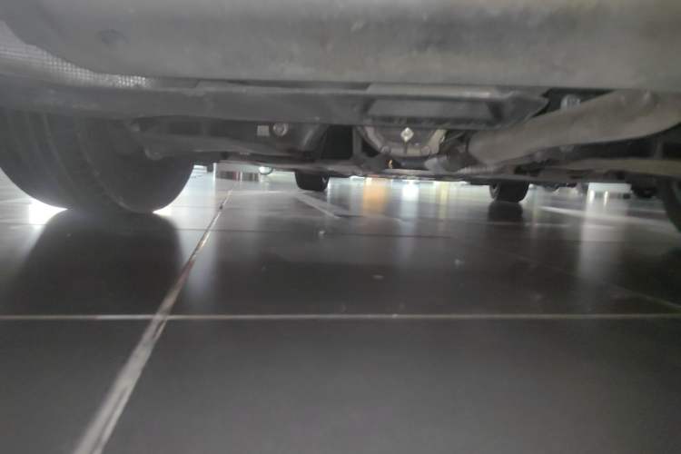Used BMW 4 Series 2023 425i M Sport Package Chassis Rear Left