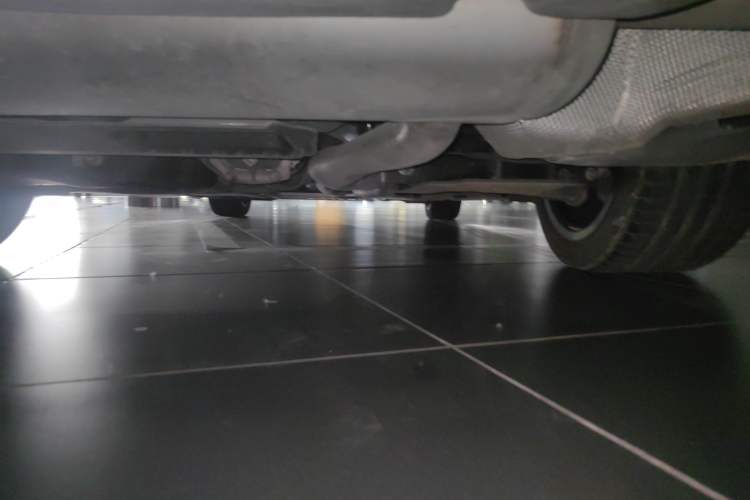 Used BMW 4 Series 2023 425i M Sport Package Chassis Rear Right