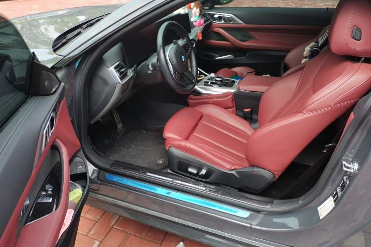 Used BMW 4 Series 2023 430i M Sport Night Edition Driver Seat