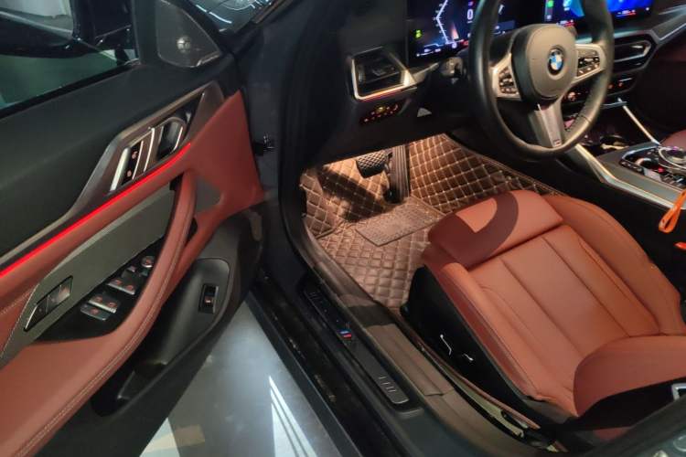 Used BMW 4 Series 2023 430i Gran Coupe M Sport Night Edition Driver Seat
