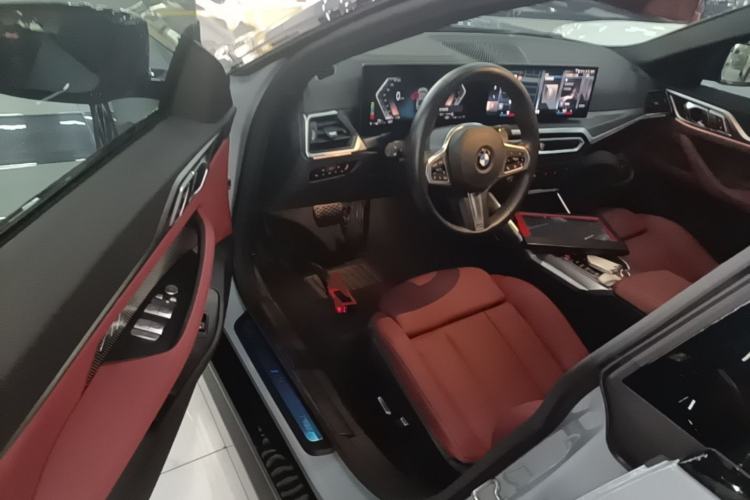 Used BMW 4 Series 2023 425i Gran Coupe M Sport Package Driver Seat