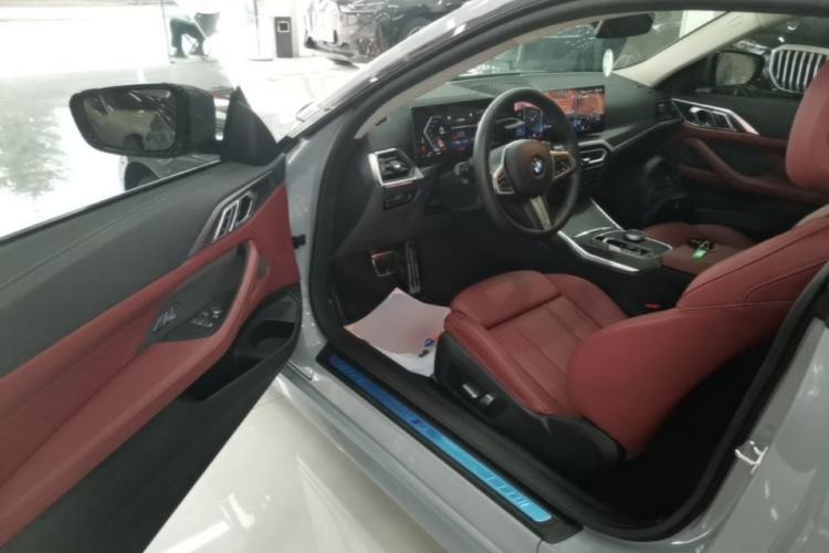 Used BMW 4 Series 2023 425i M Sport Package Driver Seat