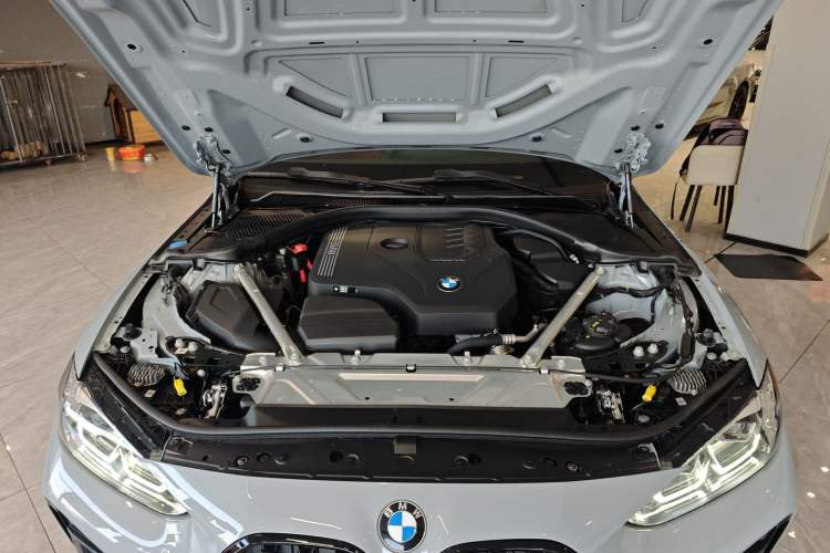 Used BMW 4 Series 2023 425i M Sport Package Engine Bay