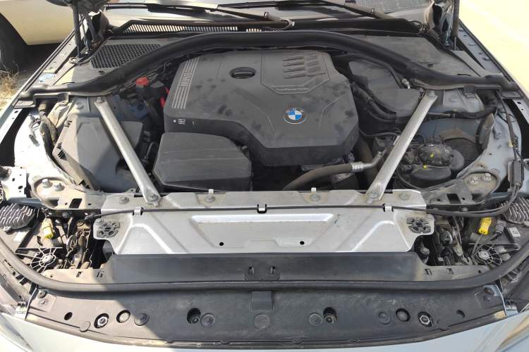 Used BMW 4 Series 2023 425i M Sport Package Engine Bay