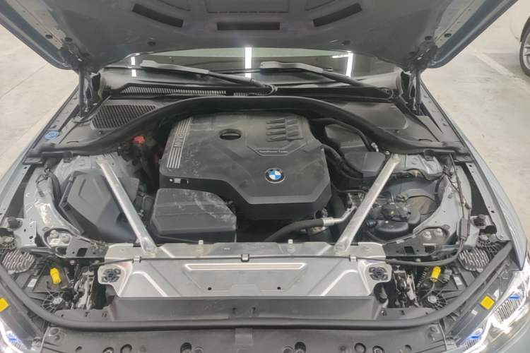 Used BMW 4 Series 2023 425i M Sport Night Edition Engine Bay