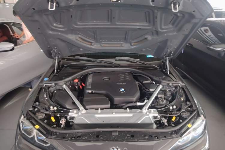 Used BMW 4 Series 2023 430i M Sport Night Edition Engine Bay