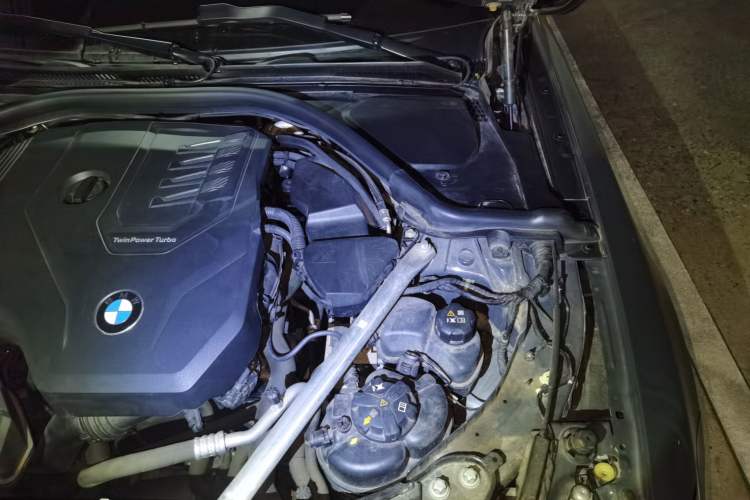 Used BMW 4 Series 2023 430i Gran Coupe M Sport Night Edition Engine Bay Left