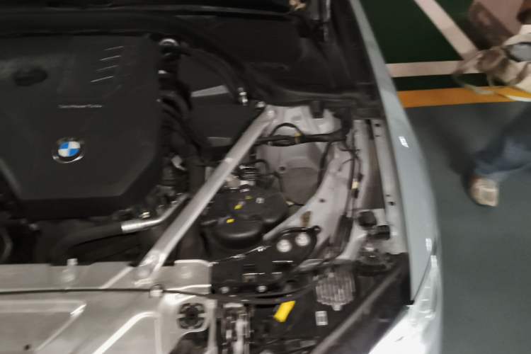 Used BMW 4 Series 2023 425i Convertible M Sport Package Engine Bay Left