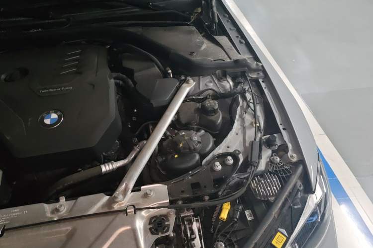 Used BMW 4 Series 2023 430i M Sport Night Edition Engine Bay Left