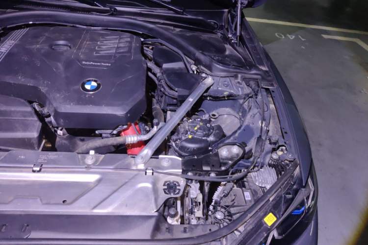 Used BMW 4 Series 2023 425i Gran Coupe M Sport Night Edition Package Engine Bay Left