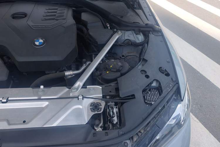 Used BMW 4 Series 2023 425i M Sport Package Engine Bay Left