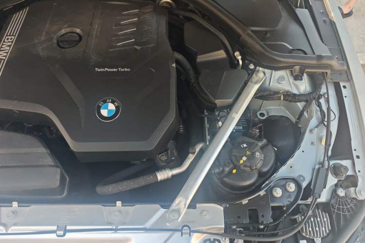 Used BMW 4 Series 2023 425i Gran Coupe M Sport Package Engine Bay Left