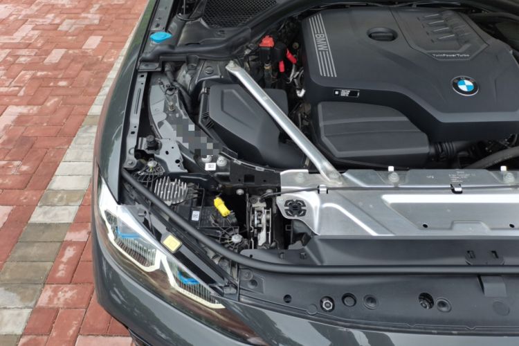 Used BMW 4 Series 2023 430i M Sport Night Edition Engine Bay Right