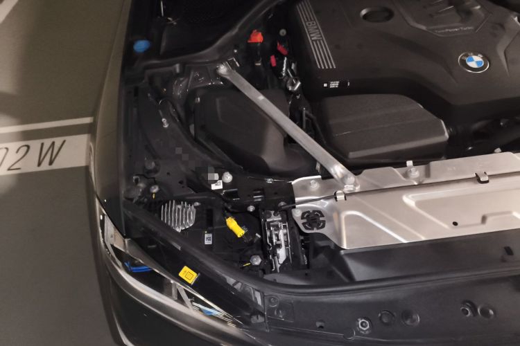 Used BMW 4 Series 2023 430i M Sport Night Edition Engine Bay Right