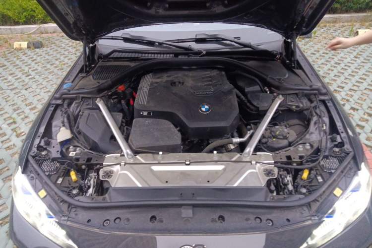 Used BMW 4 Series 2023 425i M Sport Night Edition Engine Bay
