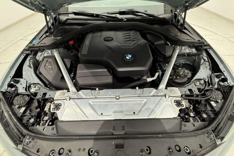 Used BMW 4 Series 2023 425i Gran Coupe M Sport Package Engine Bay