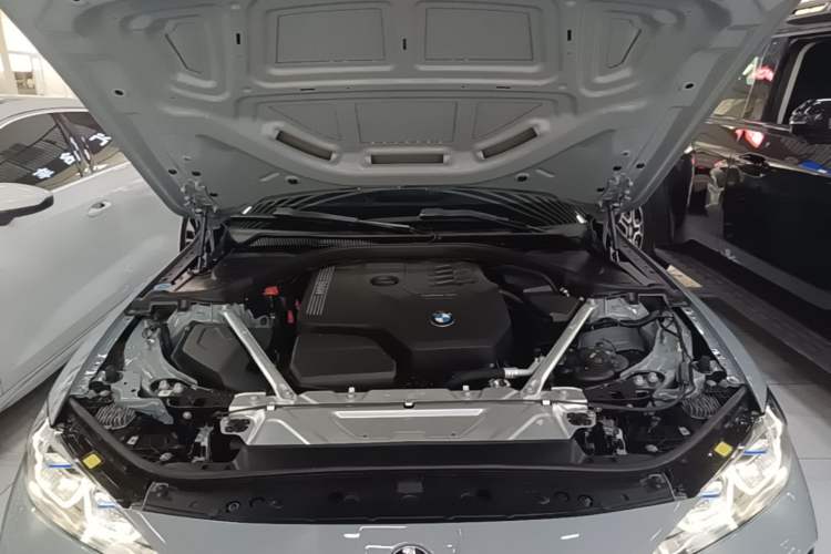 Used BMW 4 Series 2023 425i Gran Coupe M Sport Package Engine Bay