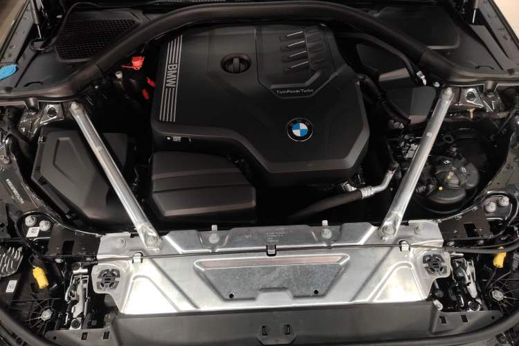 Used BMW 4 Series 2023 425i M Sport Package Engine Bay
