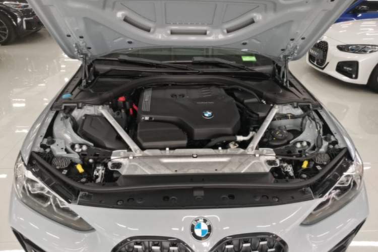 Used BMW 4 Series 2023 425i M Sport Package Engine Bay