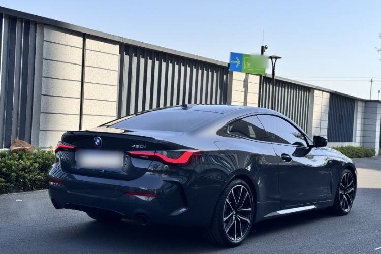 Used BMW 4 Series 2023 430i M Sport Night Edition Exterior 1