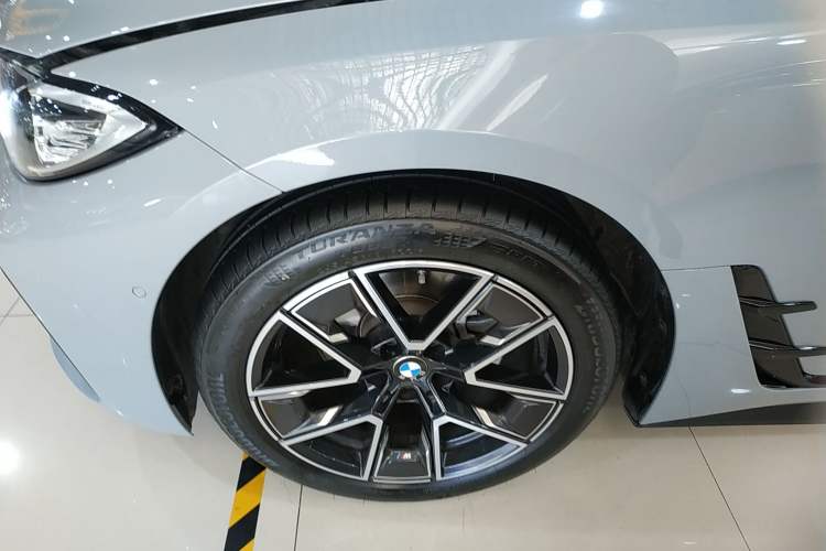 Used BMW 4 Series 2023 425i Gran Coupe M Sport Package Exterior 3