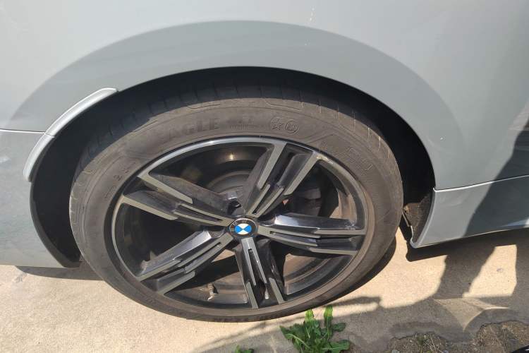 Used BMW 4 Series 2023 425i M Sport Package Exterior 3