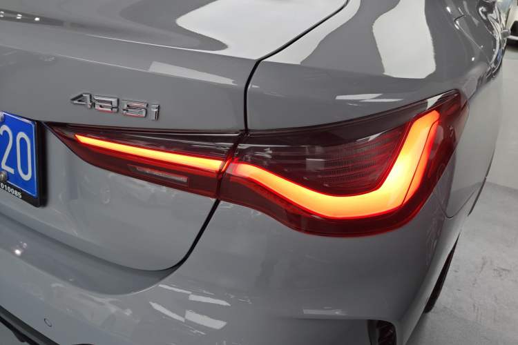 Used BMW 4 Series 2023 425i M Sport Night Edition Exterior 3