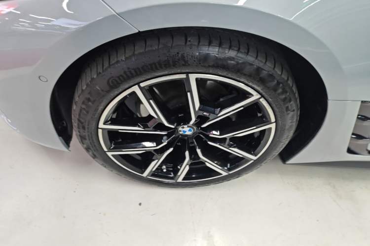 Used BMW 4 Series 2023 425i Gran Coupe M Sport Night Edition Package Exterior 4
