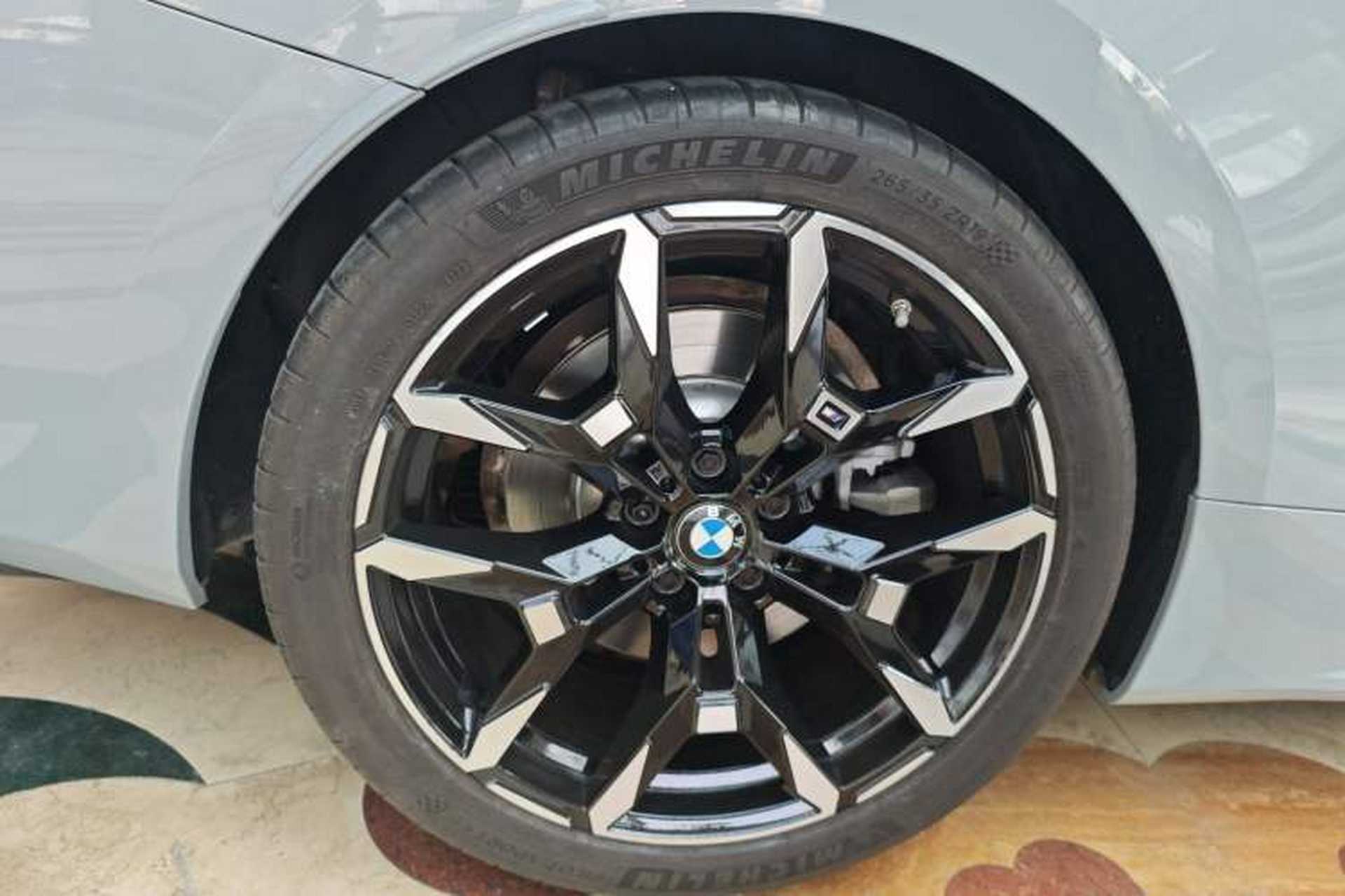 Used BMW 4 Series 2023 430i M Sport Night Edition Exterior 4