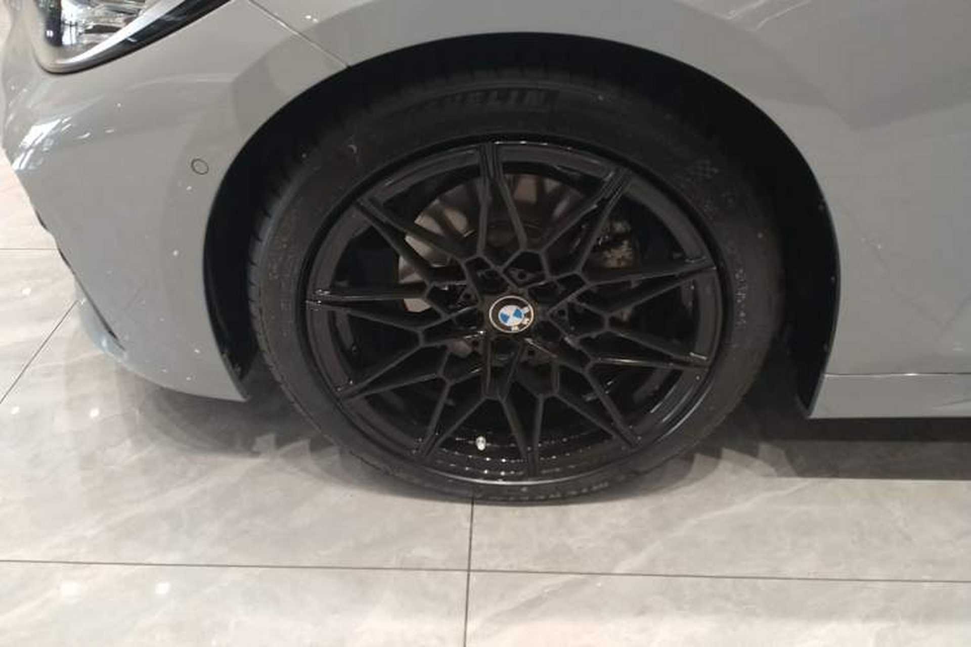Used BMW 4 Series 2023 425i M Sport Package Exterior 4
