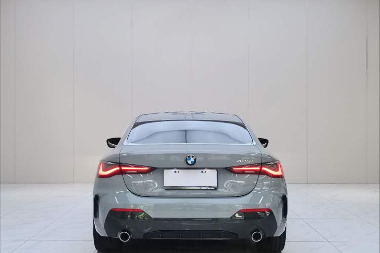 Used BMW 4 Series 2023 425i M Sport Package Exterior 6