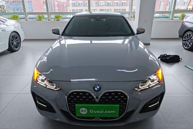 Used BMW 4 Series 2023 425i M Sport Package Front