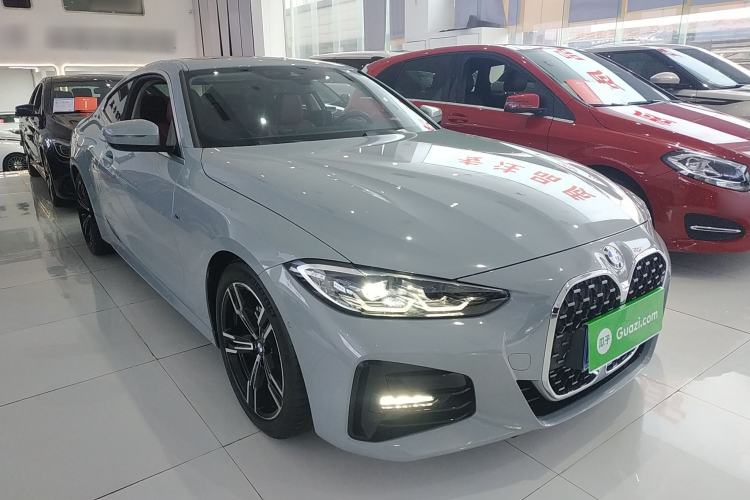 Used BMW 4 Series 2023 425i M Sport Package Front Right 45 Deg