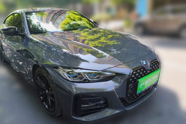 Used BMW 4 Series 2023 425i M Sport Night Edition Front Right 45 Deg