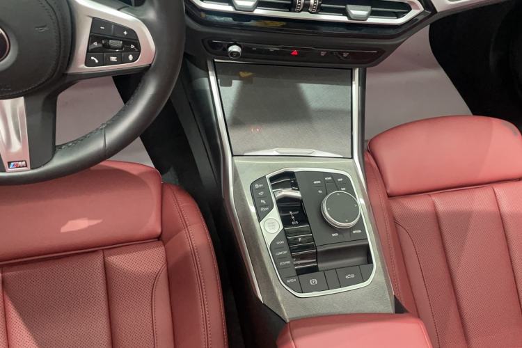 Used BMW 4 Series 2023 430i Convertible M Sport Night Edition Package Gear Lever